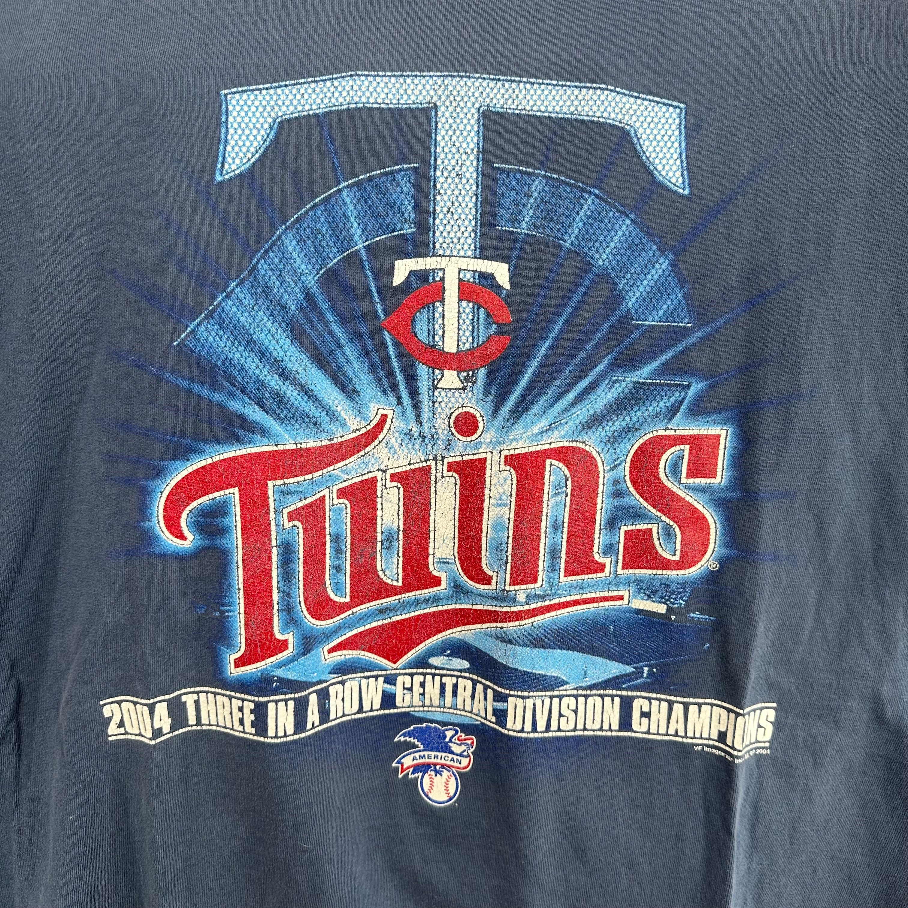 Twins 2004 Three in a Row T-Shirt