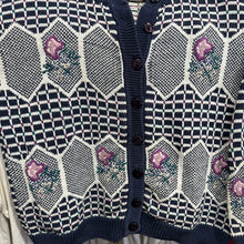 Load image into Gallery viewer, Ninon Blue &amp; White Patterned Sweater
