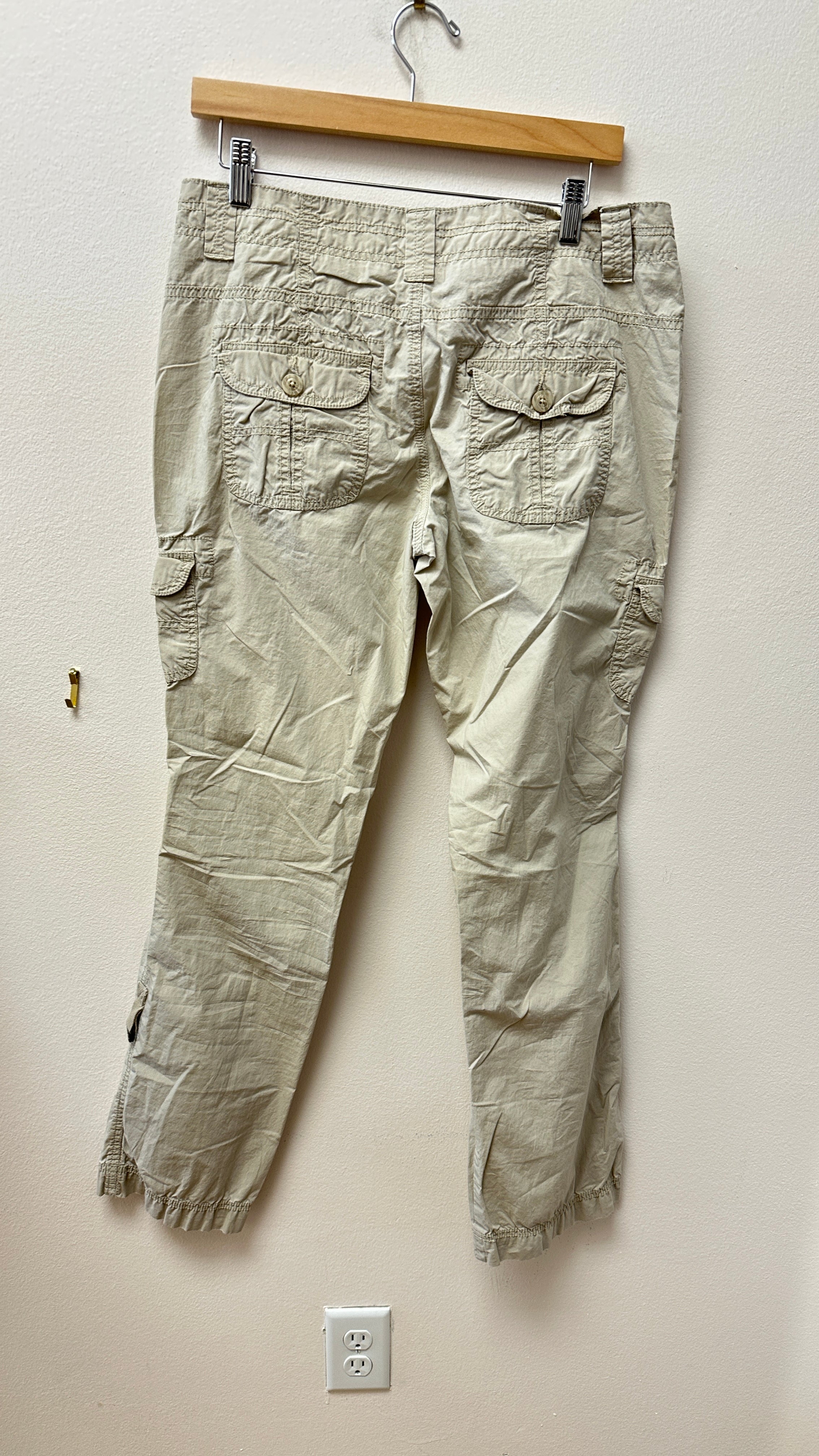 SO Y2K Khaki Carpenter Capri Femme Pants