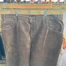 Load image into Gallery viewer, Levi’s Brown 545 Denim Pants
