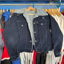 Load image into Gallery viewer, Levi’s Sherpa Lined Corduroy Collared Jacket
