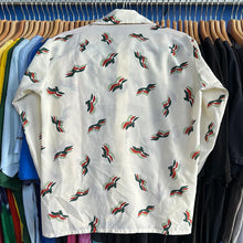 Load image into Gallery viewer, Seagulls Button Up
