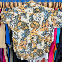 Load image into Gallery viewer, Cosi Patterned Rayon Button Up
