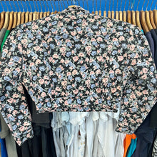 Load image into Gallery viewer, Floral Pattern Cropped Jean Jacket

