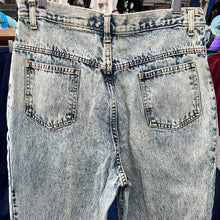 Load image into Gallery viewer, Northwest Blue Acid Wash Jeans
