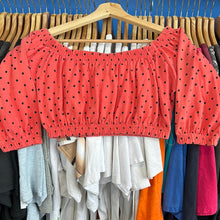 Load image into Gallery viewer, Polka Dot 3/4 Sleeve Femme Crop Top
