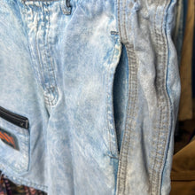 Load image into Gallery viewer, Levi’s Sport Jeans Shorts
