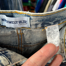Load image into Gallery viewer, Northwest Blue Acid Wash Jeans
