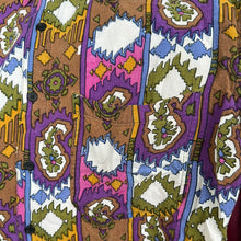 Load image into Gallery viewer, Pattern Paisley Button Up

