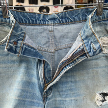Load image into Gallery viewer, Levi’s Orange Tab Cut Off Jean Shorts
