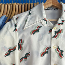 Load image into Gallery viewer, Seagulls Button Up
