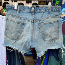 Load image into Gallery viewer, Levi’s Orange Tab Cut Off Jean Shorts
