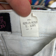 Load image into Gallery viewer, Sasson White Denim Shorts
