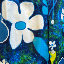 Load image into Gallery viewer, Kauai Floral Hawaiian Button Up
