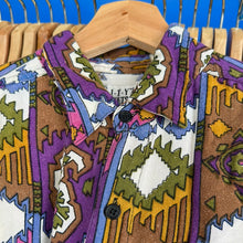 Load image into Gallery viewer, Pattern Paisley Button Up
