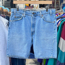 Load image into Gallery viewer, Levi’s 505 Light Wash Jean Shorts (‘95)

