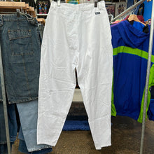 Load image into Gallery viewer, Jordache High Wasted White Pants

