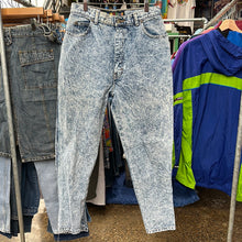 Load image into Gallery viewer, Sasson Acid Wash Bow Pants
