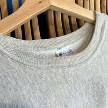 Load image into Gallery viewer, UMD Champion Reverse Weave Sweatshirt
