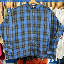 Load image into Gallery viewer, Blue Plaid Lightweight Button Up
