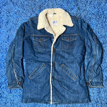 Load image into Gallery viewer, Wrangler Shearling Jacket
