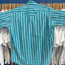 Load image into Gallery viewer, Vertical Stripe Wrangler Button Up
