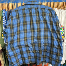 Load image into Gallery viewer, Blue Plaid Lightweight Button Up
